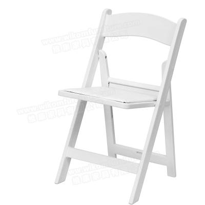 China Outdoor Wedding Event Party Furniture Folding White Resin Wimbledon Chair for sale