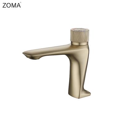 China Essential Knob Bathroom Basin Faucet Chrome Knob Sink Lag Off Multicolor Faucet for sale