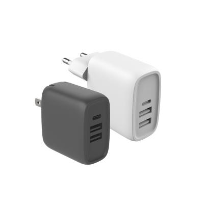 China Hot Selling USB Wall Charger 32W 3ports Mobile Phone Tablet Charging Cell Phone Private Model Travel Charger EU/USA for sale