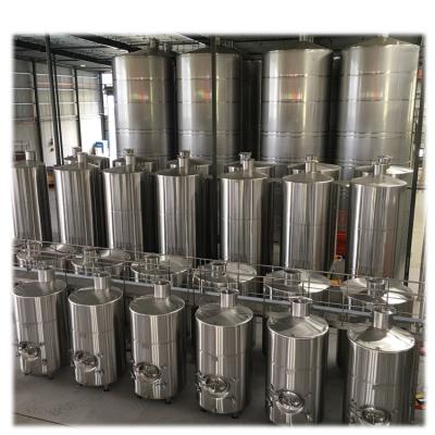 China Insulation; Cylindrical shell; Top Round Manhole Stainless Steel Stabilization Tank 304 Stainless Steel Cold Tanks For Sanitary for sale