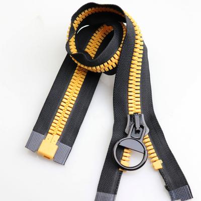 China Factory Direct Sale Nickel Free Multi-colors Coating Resin Long Chain Custom Zippers Zippers For Bags Garment for sale