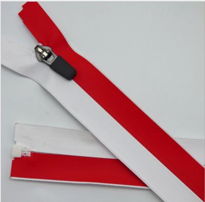 Κίνα WYSE Red and White Nylon Zipper 5# Custom Waterproof Nickel Free Open End Korean Clothing Zipper for Bags Clothing προς πώληση