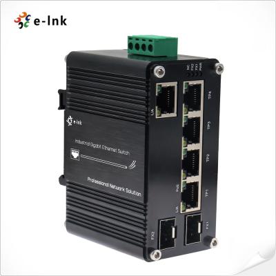 China Comutador Gigabit Ethernet Industrial com 4 portas PoE + portas 110/100/1000T + 2 portas 100/1000X SFP à venda