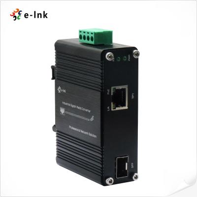 China Micro Industrial Media Converter with 100/1000BASE-X SFP to 10/100/1000BASE-T 30W PoE+ for sale