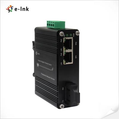 China Mini Industrial 1-Port 1000X to 2-Port 10/100/1000X 30W PoE+ Media Converter for sale