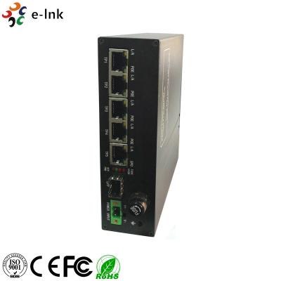 Chine 5 port 10/100/1000BASE-T (4-port PoE+) + 1 commutateur industriel de PoE d'énergie solaire du port 1000BASE-FX SFP avec la puissance fournie 12VDC à vendre