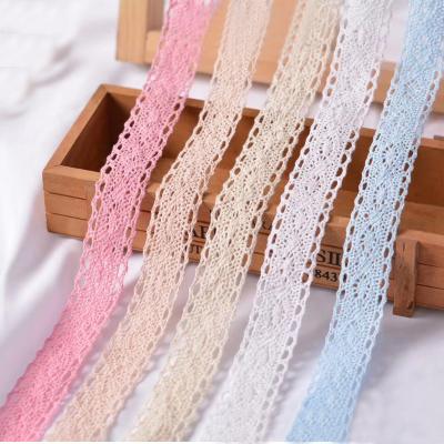 China 2.5cm Floral Cotton Wedding Bouquets Decorate Lace Ribbon for sale