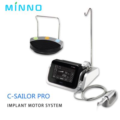 Chine COXO 150W moteur d'implant dentaire C Sailor machine d'implant sans brosse chirurgicale à vendre