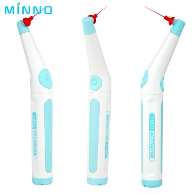 Chine Conseils de l'irrigateur sonique Activateur Endo avec lumière LED pour l'instrument dentaire Canal de racine à vendre