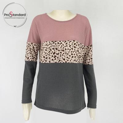 China Fashion Breathable Women Knit Blouse Long Sleeve Leopard Print Spliced ​​Knitted Top for sale