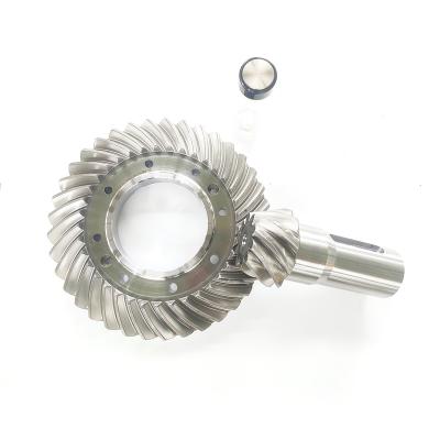 China Mechanical Equipments High Precision Machining Customized Bevel Gear Units Spiral Bevel Gears for sale