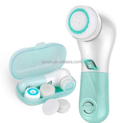 China DEEPLY CLEANING 5 in 1 Portable Multifunctional Facial Exfoliator Replaceable Battery Operated Facial Cleansing Brush for sale