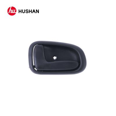 China Plastic Interior Door Handle Car Door Handle Fit 69206-12130-G For Toyota Corolla Chevrolet HU-TY2522G-LH for sale