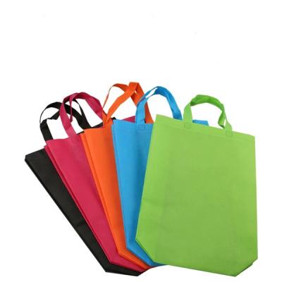 China Large Eco - Friendly PP Non Woven Fabric Bag Customize Printing Non Woven Shopping Bag Printable for sale