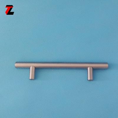 China Door Folding Door Handle Mount Door Handles With Locker for sale