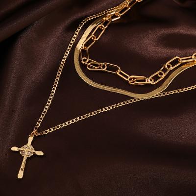 China Gold Environmental Friendly Cross Pendant Chain Necklace Fashion Multilayer Zircon Necklace (KNK5155) for sale