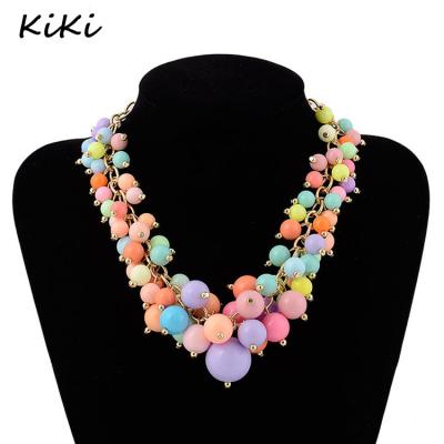 China >>>Environmentally Friendly Women Wedding Jewelery Statement Necklace Candy Grape Resin Ball Exaggerate Choker Bead Necklaces for sale