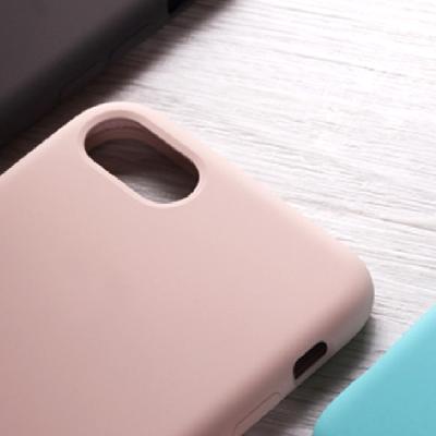 China Hot Selling Liquid Silicone Cell Phone Back Cover Cell Phone Case With Package For iphone 6 7 8 X for sale