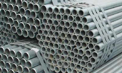 China Hot Galvanized Seamless / ERW Cabon Steel Pipe, Q235, A106 Gr.B, A53 Gr.B,Plastic Cap In Bundle for sale