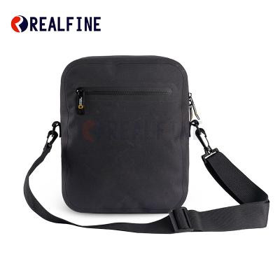 China Water Proof Square Shoulder Waterproof Messenger Bag Waterproof Pocket for sale