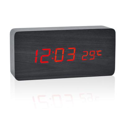 China Antique Style Preciser Digital LED Alarm Clock Temperature Display Function Desk Clock Wooden Electronic Clock for sale