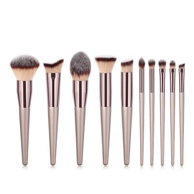 China Hot Selling Makeup Brush Set 18 High Quality Synthetic Concealer Foundation Eyeshadow Long Lasting Blush Makeup Brushes for sale