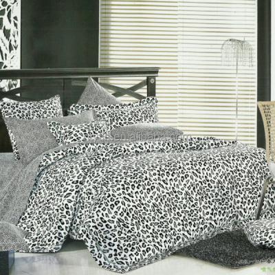 China 100% TWILL Leopard Print Cotton Dye Printed Comforter Set for sale