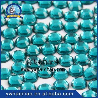 Cina Most popular trendy style various shapes hot fix rinestone manufacturer sale in vendita