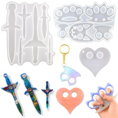 China Resin Viable Defense Mold DM119 3 Style Dagger Cat Heart Self Defense Silicone Dagger Chain Mold For Epoxy Resin for sale