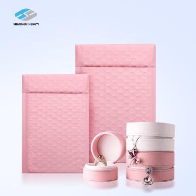 China Wholesale Pink Foil Bubble Mailer Medium Size Impact Resistance Metal Bubble Mailers Poly for sale