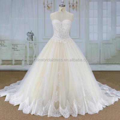 China Newest Anti-Static Finishing Samples With Sweetheart French Lace Illusion Ball Gown Wedding Dress for sale