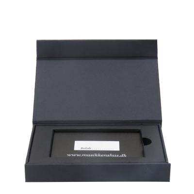 China Custom Recyclable Presentation Black Magnetic Closure Gift Name Business Card Box Credit Card Paper Packaging for sale