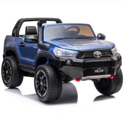 China Ride On Toy 2021 New 24V Big Toyota Hilux Licensed Electric Ride On Car for sale