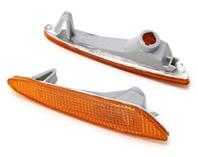 China 1Pair OE Automotive Industry High Quality Bumper Side Marker Light For Mercedes Benz W211 E350 E550 2007-2009 A2118200921 A2118201021 for sale