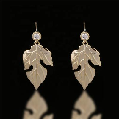 China FASHIONABLE 925 Stud Earrings Textured Textured 18K Gold Leaf Bronze Leaf Earrings 925 Silver Post Earrings for sale