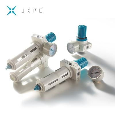 中国 Industrial JXPC Zinc Body Filter Regulator Oiler 16bar Air Source Treatment Units 販売のため