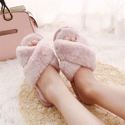 China Fashion Flat Shoes Woman Warm Slip On Women Female Winter Flats Slides Home Slippers With Faux Fur for sale