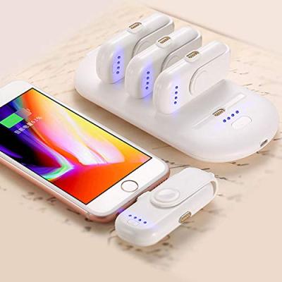 China Finger Powerbank 2019 Hot Sales Magnetic Powerbank Magnetic Attraction 5 Packs Power Bank Charger for sale