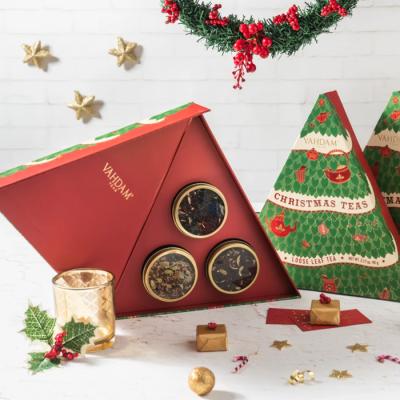 China Custom Recycled Materials Logo Christmas Decoration Cupcak Boxes Gift Food Packaging Christmas Cookie Paper Cake Box Christmas Candy Packaging Box for sale