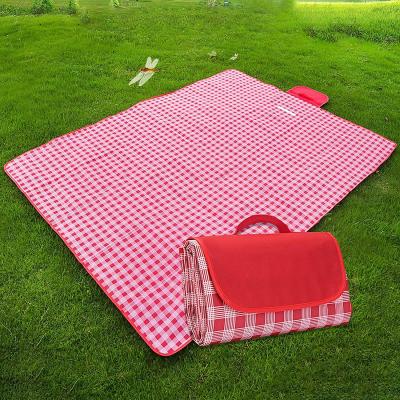 China Beach Mat Portable Picnic Blankets Waterproof Sandproof Foldable Large Outdoor Family Picnic Blanket for sale