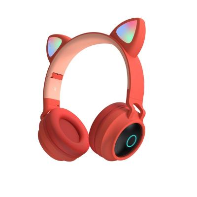 China Fashion Cute New Style Foldable Cat Ear Wireless Music Voice Headset Earphone BT028C Earphone for sale