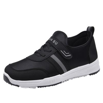 China JB Fashion Trend Men's Casual Running Shoes Breathable Non-slip Wear-resistant Sports Shoes Men's Walking Shoes Men's Sports Shoes for sale