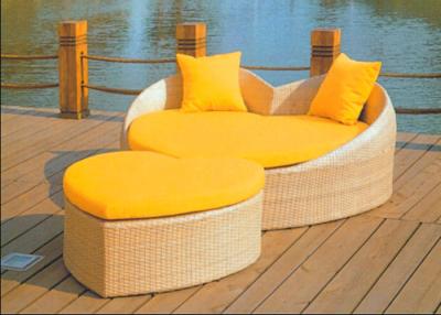 China Yellow Heart Shape Rattan Sun Beds , Rattan Chaise Lounge Indoor for sale