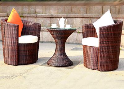 China Plastic Rattan Table And Chairs Set With Funnel Table Design For Beauty Salons for sale