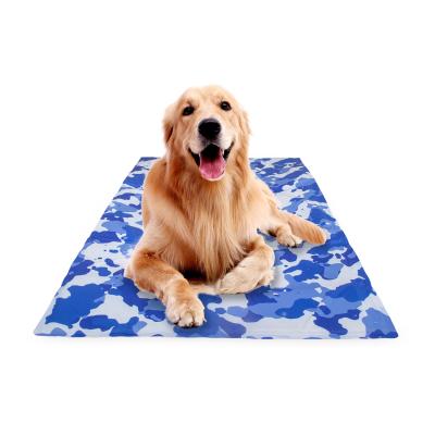 China Sustainable Durable Outdoor Waterproof Foldable Easy Clean Dog Gel Cooling Mat for sale