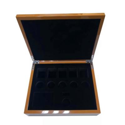 China Wholesale Recyclable High Quality Wooden Wooden Commemorative Display Case Coin Storage Box for sale