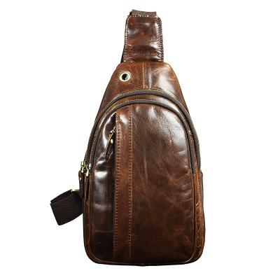 China Retro Leather Male Fashion Zipper Triangle Design Sling Casual Shoulder Bag Cross - Body Daypack Trunk Bags for sale