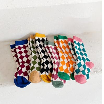 China Amazon Best Selling QUICK DRY Products Kids Socks Checkerboard Socks For Kids Baby School Plaid Socks for sale