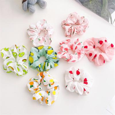 China Summer Comfortable Soft Soft Women Hair Band Flower Hair Scrunchies Strawberry Printing Rubber Hair Band for sale