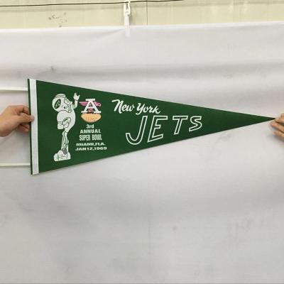 China Custom Felt Triangle Sports Team College Banner Pennant Waterproof Custom Flag for sale